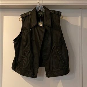 NWT LRL LAuren Heans Black Faux Leather Vest
